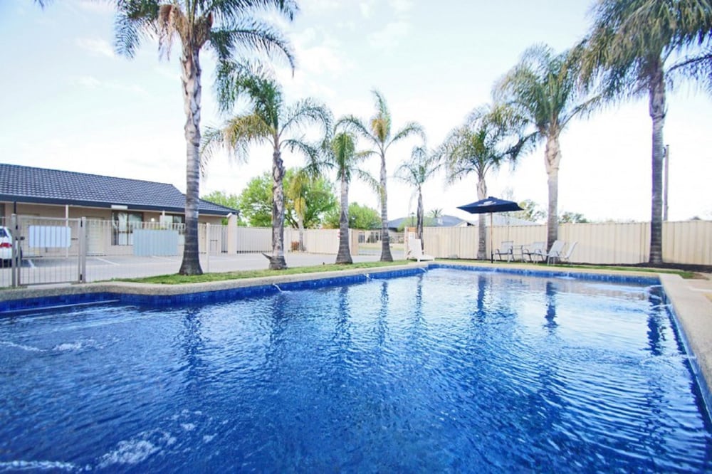 Hotels Shepparton VIC Click Find