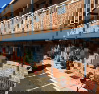 Bridgeview Motel - Click Find