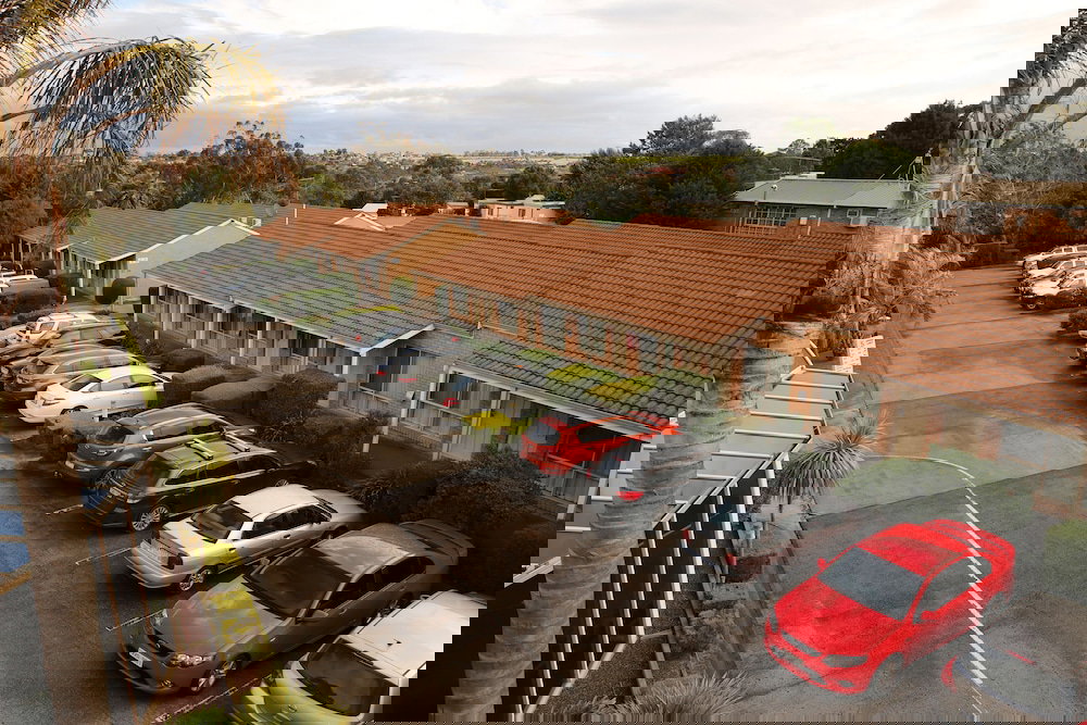 Hotels Attwood VIC Bet 4u