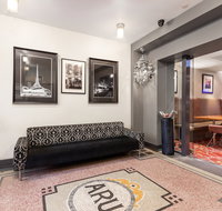 Alto Hotel on Bourke - Click Find