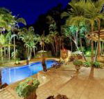 Sensom Luxury Bed  Breakfast - Click Find