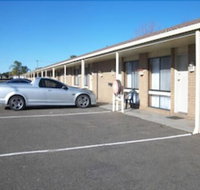 Country Home Motor Inn - Click Find