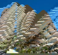 Beach House Seaside Resort Coolangatta - Bridge Guide