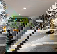 Quest River Park Central - Bet 4u