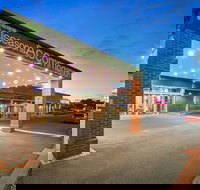 All Seasons Resort - Bet 4u