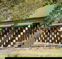 Overlander Homestead Motel - Click Find