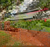 Bayside Holiday Apartments - Click Find