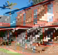 Early Australian Motor Inn - Bet 4u