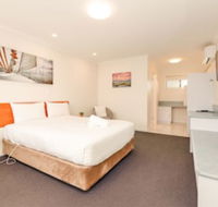 Bass  Flinders Motor Inn - Click Find