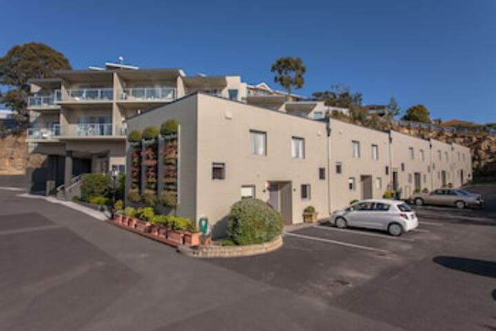 Hotels West Hobart TAS Bet 4u