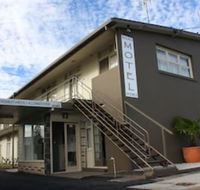Golden Shores Airport Motel - Bridge Guide