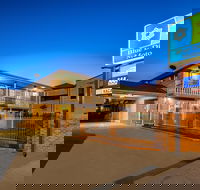 SureStay Hotel by Best Western Blue Diamond Motor Inn - Click Find