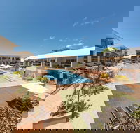 Oaks Broome Hotel - Click Find