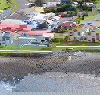 Stanley Village Waterfront Accommodation - Click Find