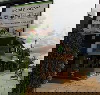 Golden West Motor Inn - Click Find