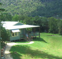 Singletons Retreat - Click Find