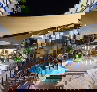 Blue Seas Resort - Click Find