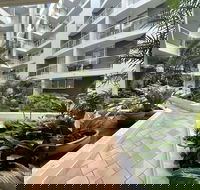 Atrium Resort - Click Find