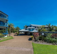 Rosslyn Bay Resort - Who Is Search