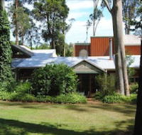 Clarendon Chalets - Click Find
