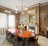 Merton Manor Exclusive Bed And Breakfast - Click Find