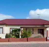 Playford Lodge - Click Find