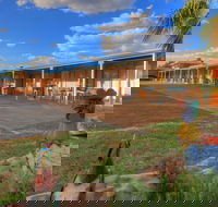 Tommo's Motor Lodge - Click Find
