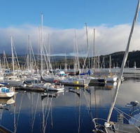 Oyster Cove Chalet - Click Find