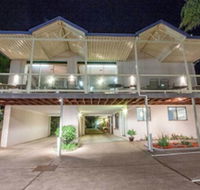 Bay Executive Motel - Click Find
