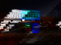 White Lanterns Motel