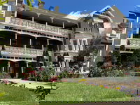 Auldington Hotel