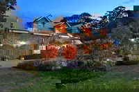 Mary Card's Coach House