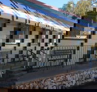 Peak Hill Golden Peak Budget Motel - Click Find