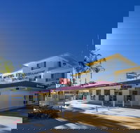 Endeavour Inn - Emu Park - Click Find
