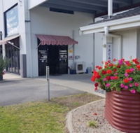 Timbertown Resort  Motel - Click Find