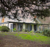 Galwiji Homestead - Click Find