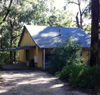 Idyllic Retreat For 4 People in Beautiful Otway Ranges Recharge  Refresh in Hot Tub - Click Find