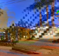 Paruna Motel - Click Find
