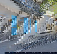 Summer House Backpackers - Bridge Guide