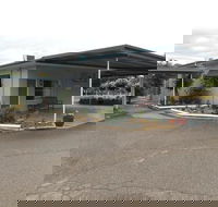 Yass Motel - Click Find