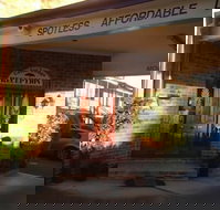 Cedar Lodge Motel - Bet 4u