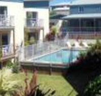 Emus Beach Resort - Who Is Search
