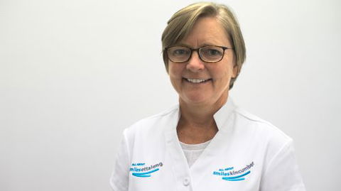 Dr Bridget Windley - Bet 4u 0