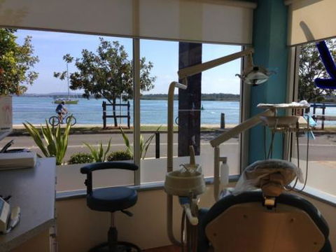 Paez Maria Dentist - Bridge Guide 0