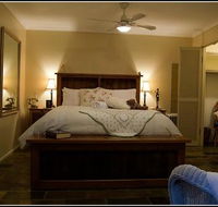 Hideaway Haven Bed  Breakfast - Lavinia