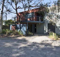 Chatby Lane Lorne - Click Find