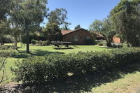 Castlereagh Motor Inn