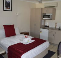 Charters Towers Motel - Click Find