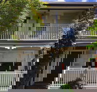 Terrace on Walbourne - Lawyer Find