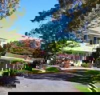 Poplars at Mittagong - Click Find